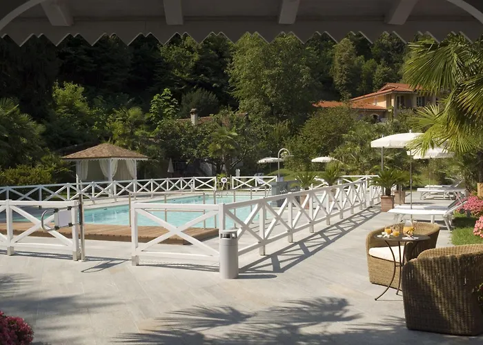 Отель Park Belvedere Каннобио